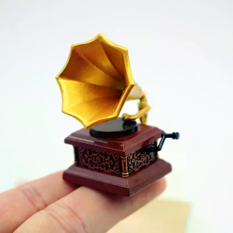 Dollhouse Vintage Phonograph M - огляд і ціна Sustainable Living Products